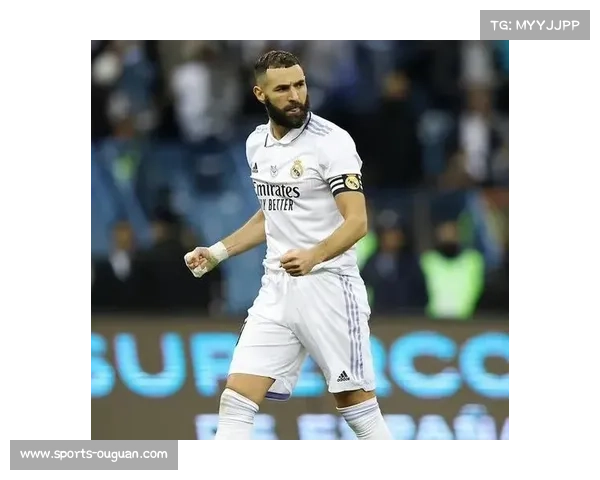 西班牙超级杯决赛，巴萨皇马补时阶段连入三球